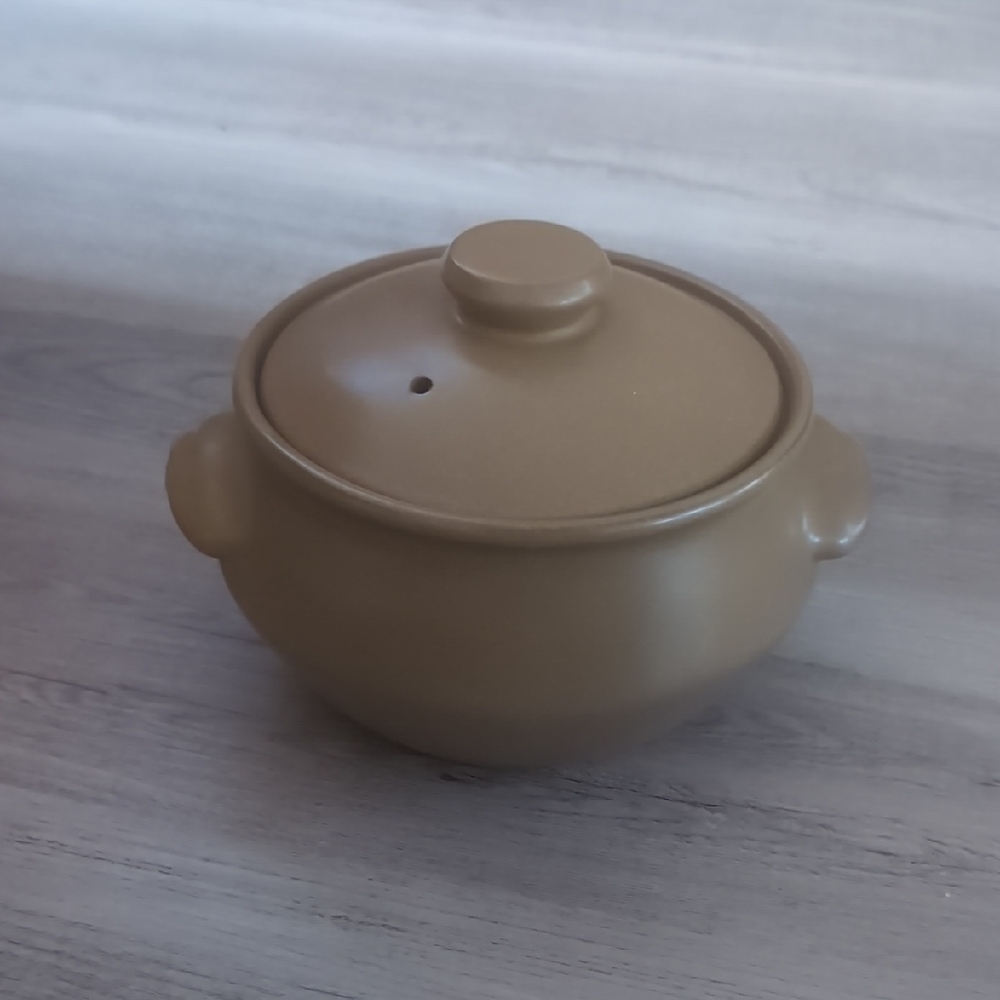 Ceramic Tan Casserole Dish